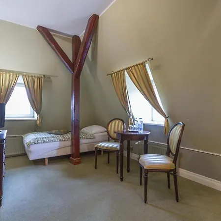 Fryderyk Otel Duszniki Zdrój