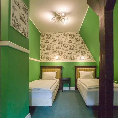 فندق Fryderyk دوشنيكي زدروي