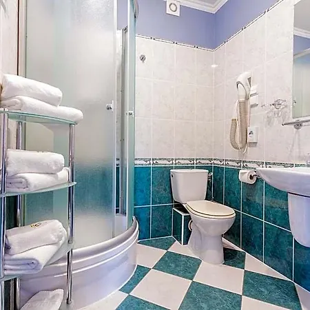 Hotel Fryderyk 3*