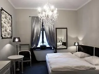 Fryderyk Szálloda 3*